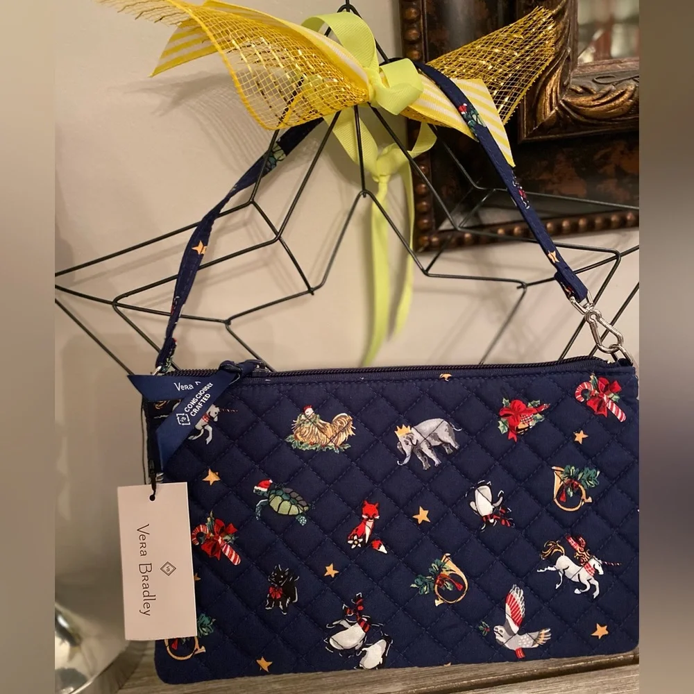 Vera Bradley RFID Convertible Wristlet ✨ Snow Globe Motifs - Picture 14 of 14